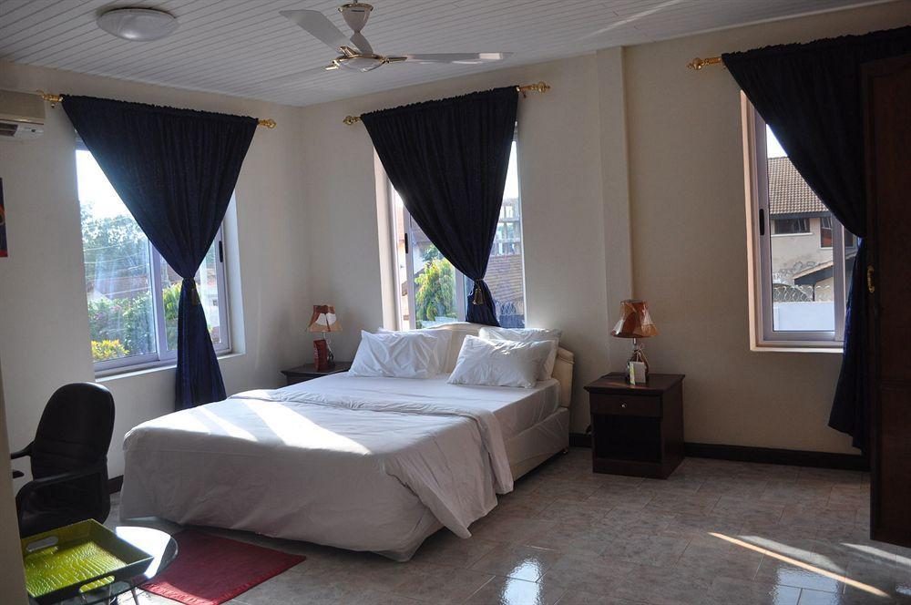 โรงแรมทรีเบกา อักกรา ภายนอก รูปภาพ